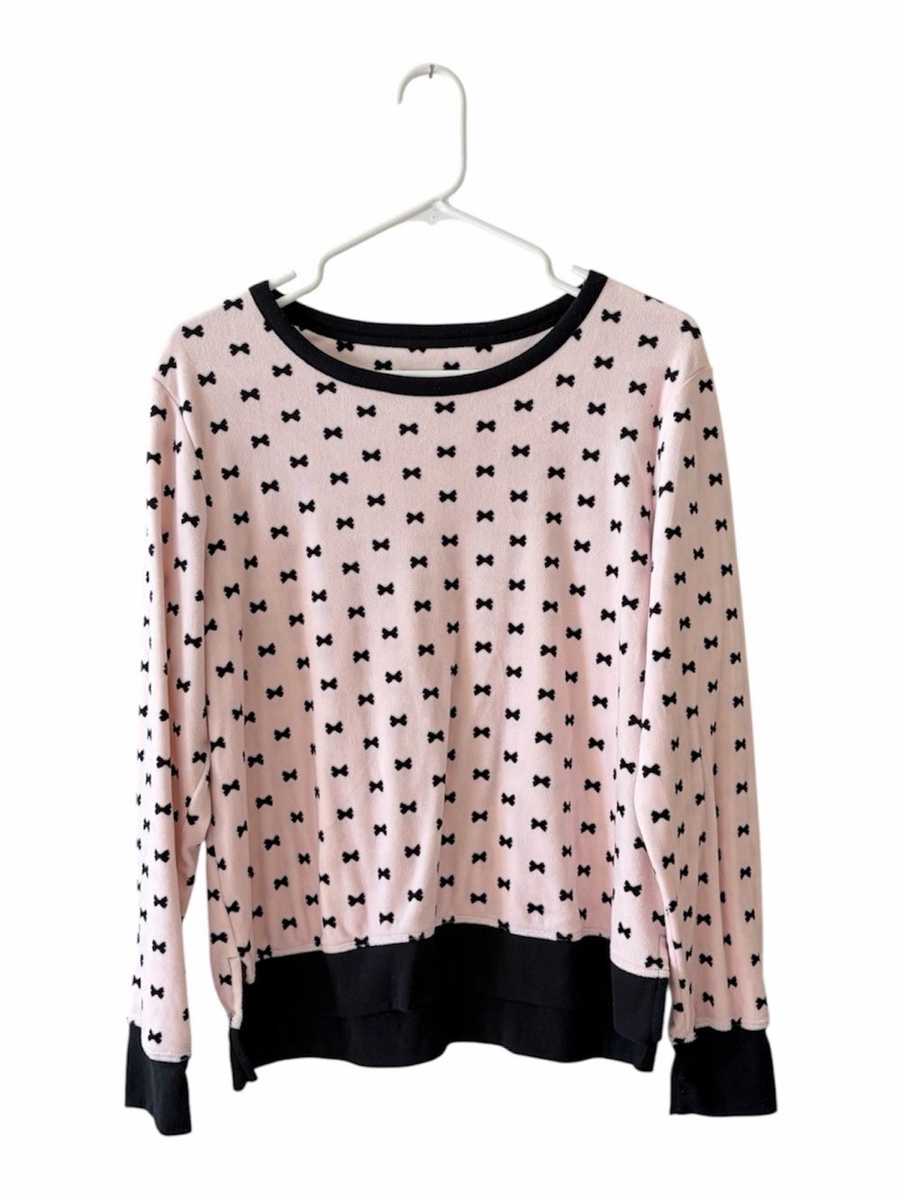 Kate Spade Pajamas Top Heart Print, Size M , Super soft , TOP ONLY - NO PANTS